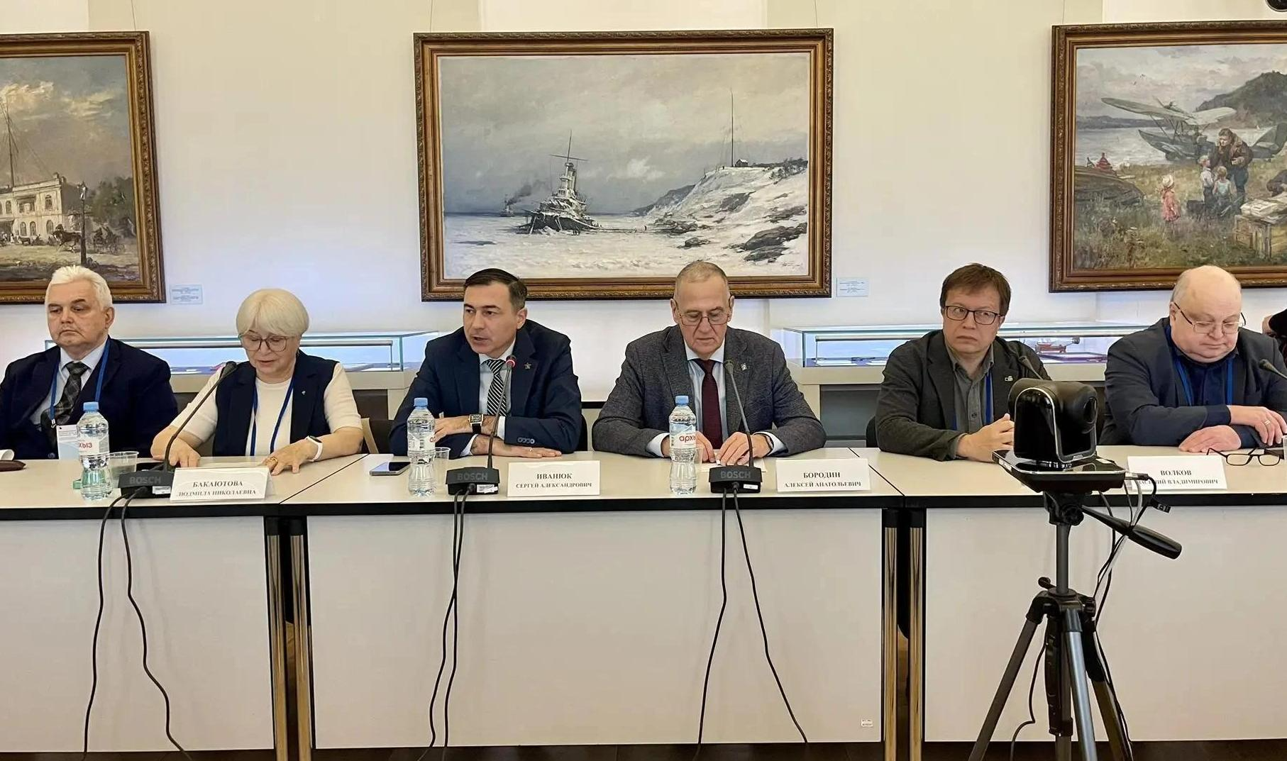 Молодежная секция XVII научного-практического семинара собрала юных исследователей в Музее связи