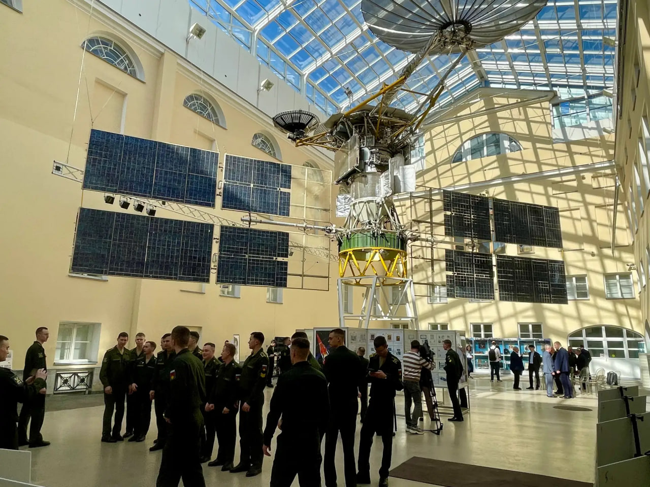 В Центральном музее связи состоялось торжественное открытие выставки «Он открыл дорогу в космос»